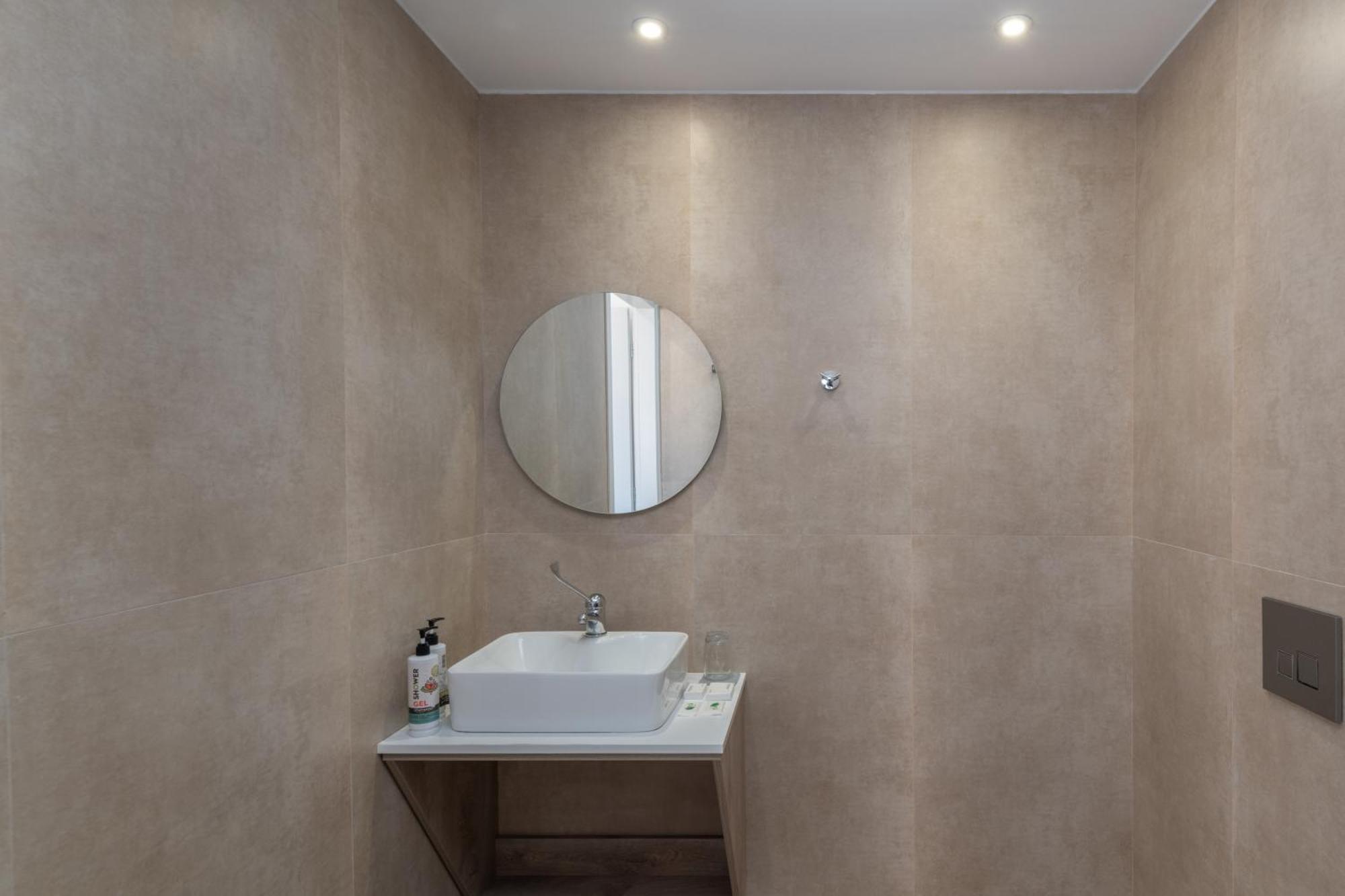 Hotel Golden Bee Lifestyle Stalida Esterno foto