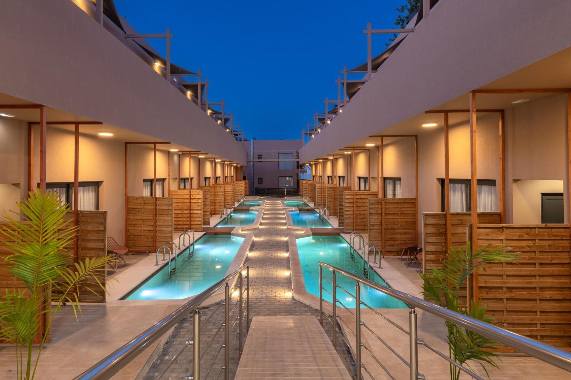 Hotel Golden Bee Lifestyle Stalida Esterno foto